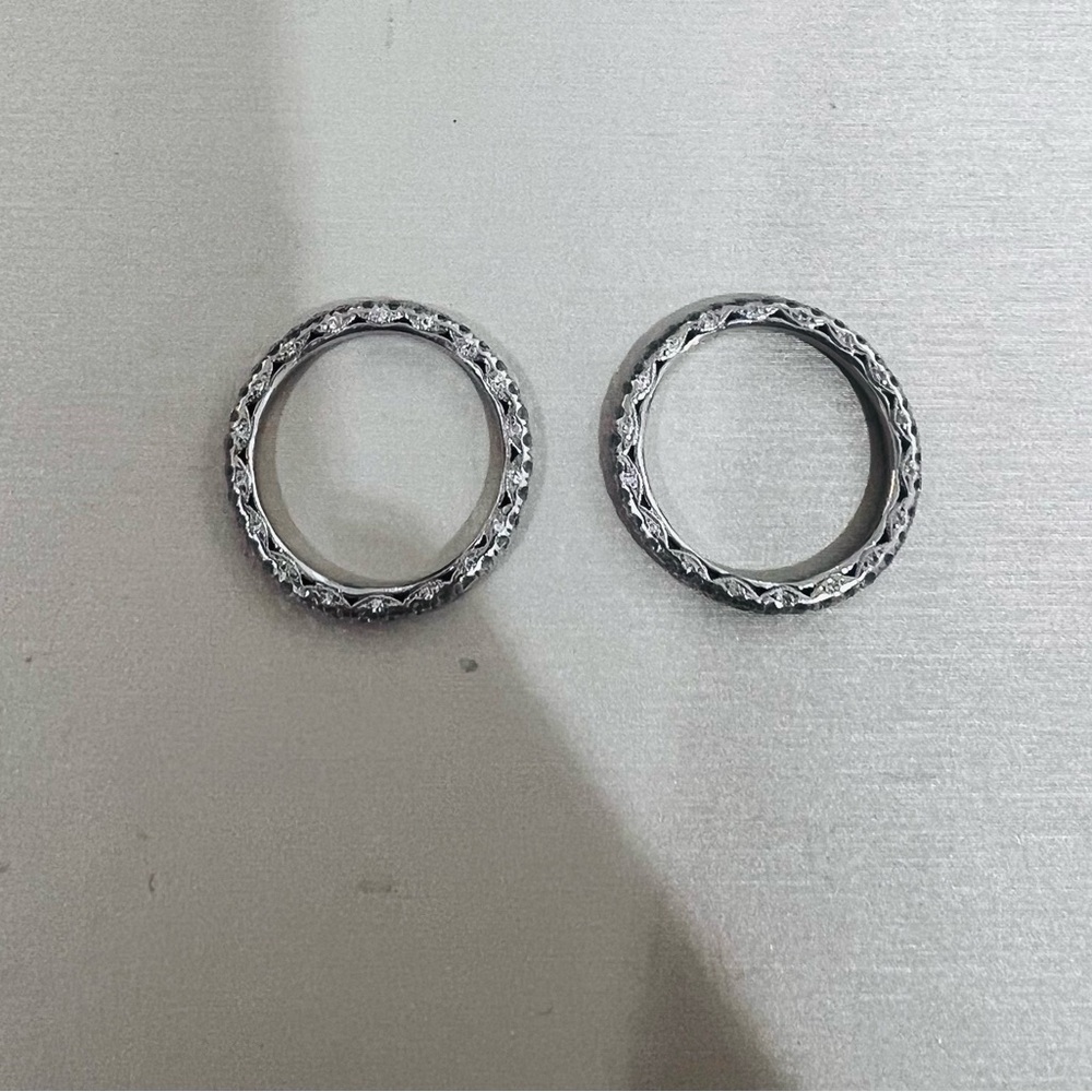 2 TACORI Petite Crescent Diamond Eternity Wedding Bands in white platinum. - Picture 5 of 5